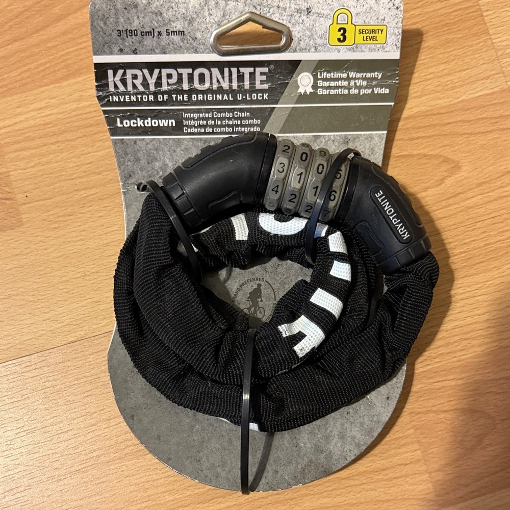 Black Lockdown Chain Lock